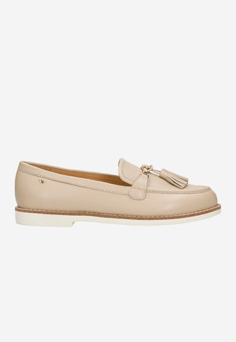 Wojas Beige Leather Loafers with Decorative Fringes | 4627154
