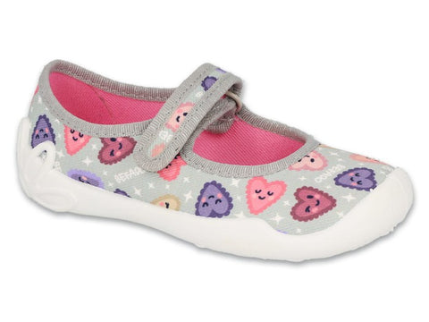 Befado Gray Daycare Slippers / Sneakers with Hearts Pattern - BLANCA | 114X516
