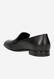 Wojas Black Leather Loafers Apron-Toe | 1000451