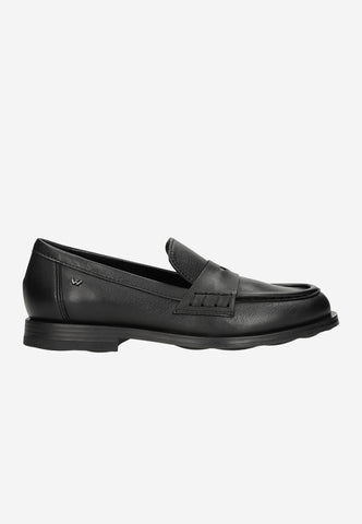 Wojas Classic Black Leather Loafers | 4625351