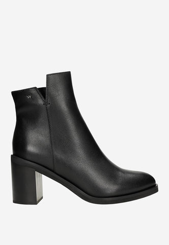 Wojas Black Leather Ankle Boots | 55258-51