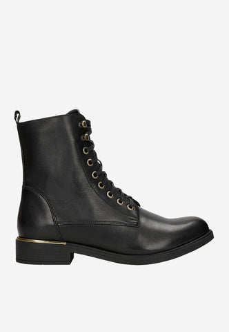 Wojas Black Insulated Leather Ankle Boots with Golden Detail | 6412751