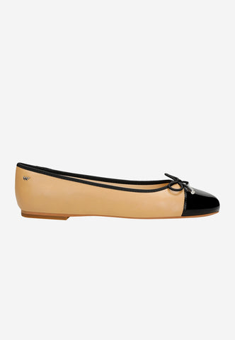 Wojas Beige and Black Leather Ballet Flats with Decorative Bow | 4403574