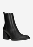 Wojas Black Leather Ankle Boots | 5532451