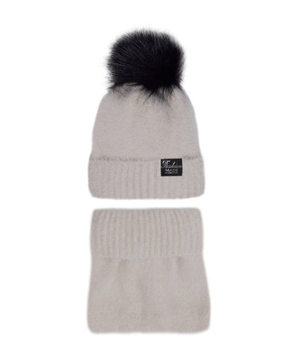 Womens' / Girls' Light Beige Hat with Pompom and Tube Scarf Set | 46/501