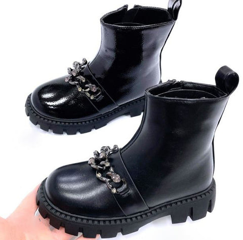 Girls' Fashionista Black Insulated Ankle Boots with Chain | B1877