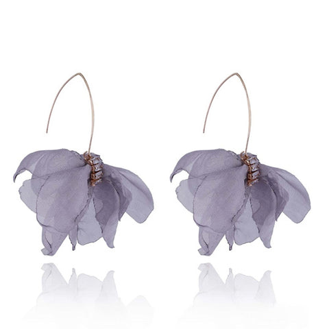 Yvon Gray Silk Earrings | E99119