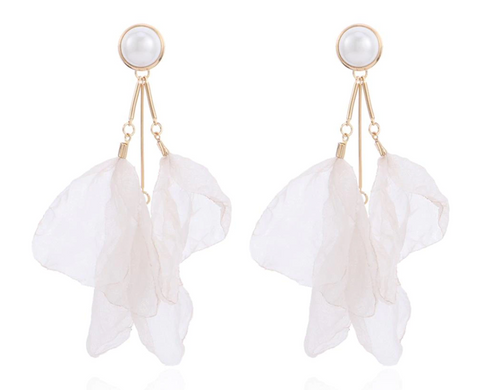 Light Beige Silk Long Earrings with Pearl and Golden Finish | E0350