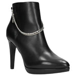 Wojas Black Leather Insulated High-Heels | 5502151