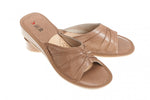 Women's Brown Leather Open Toe Slippers | WU-26